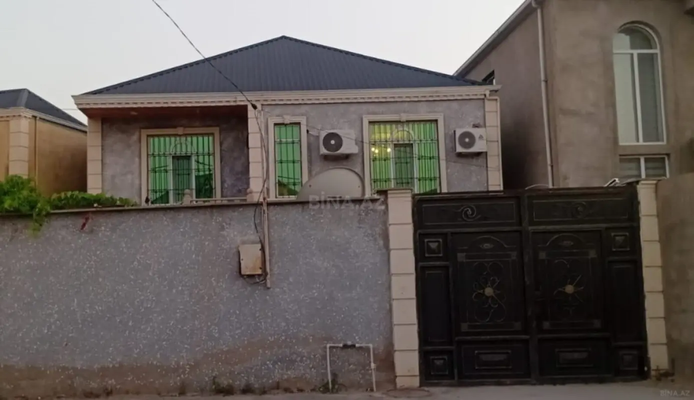 Satılır 4 otaqlı həyət evi 109 m²