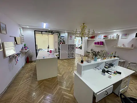 Kirayə verilir obyekt 115 m² — Bakı 115.00 m²