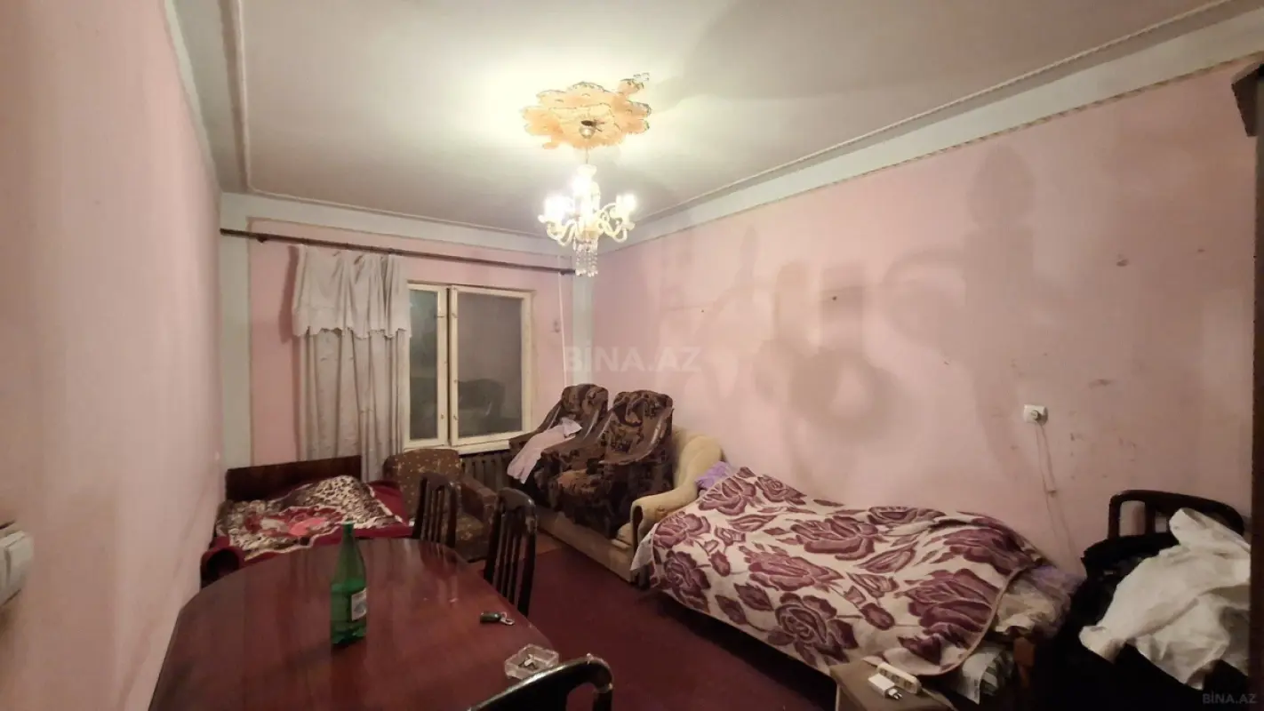 Satılır 2 otaqlı mənzil 70 m²