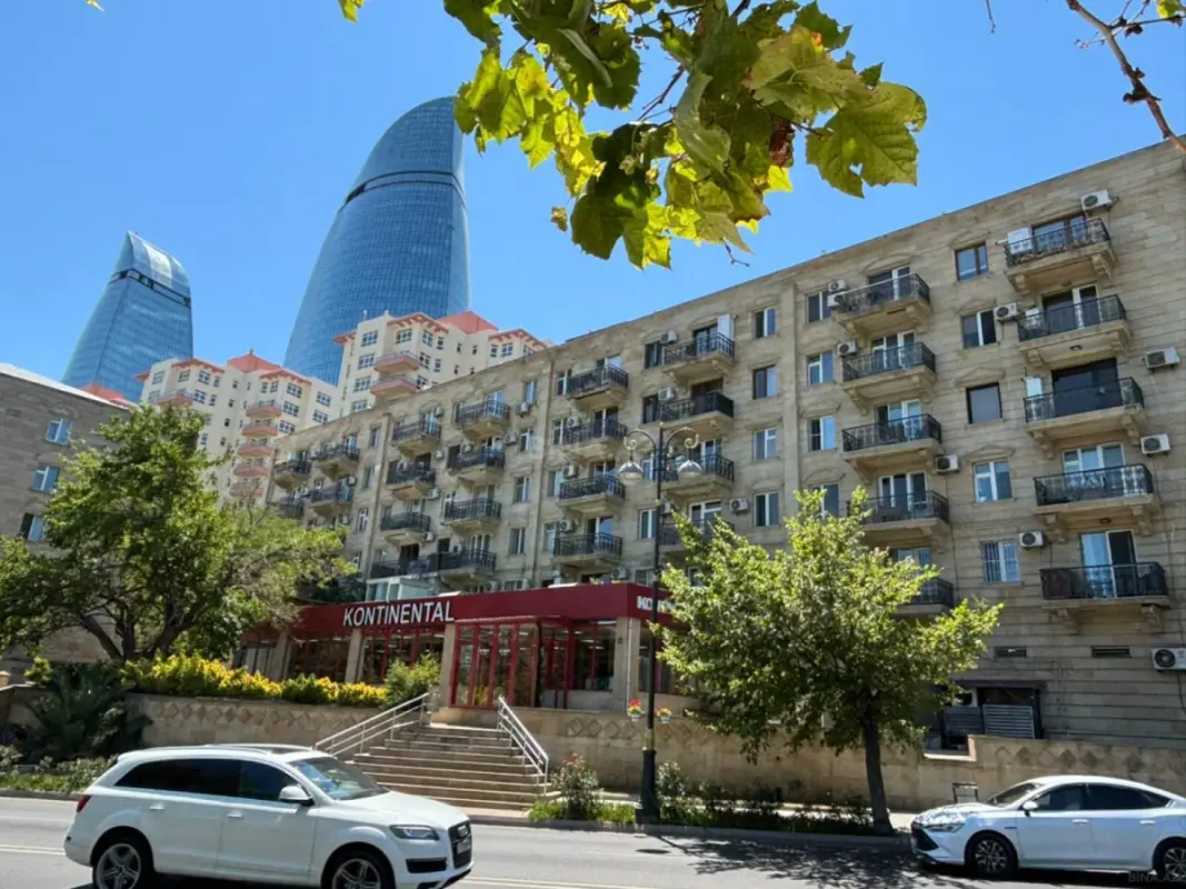 Satılır 2 otaqlı mənzil 45 m²