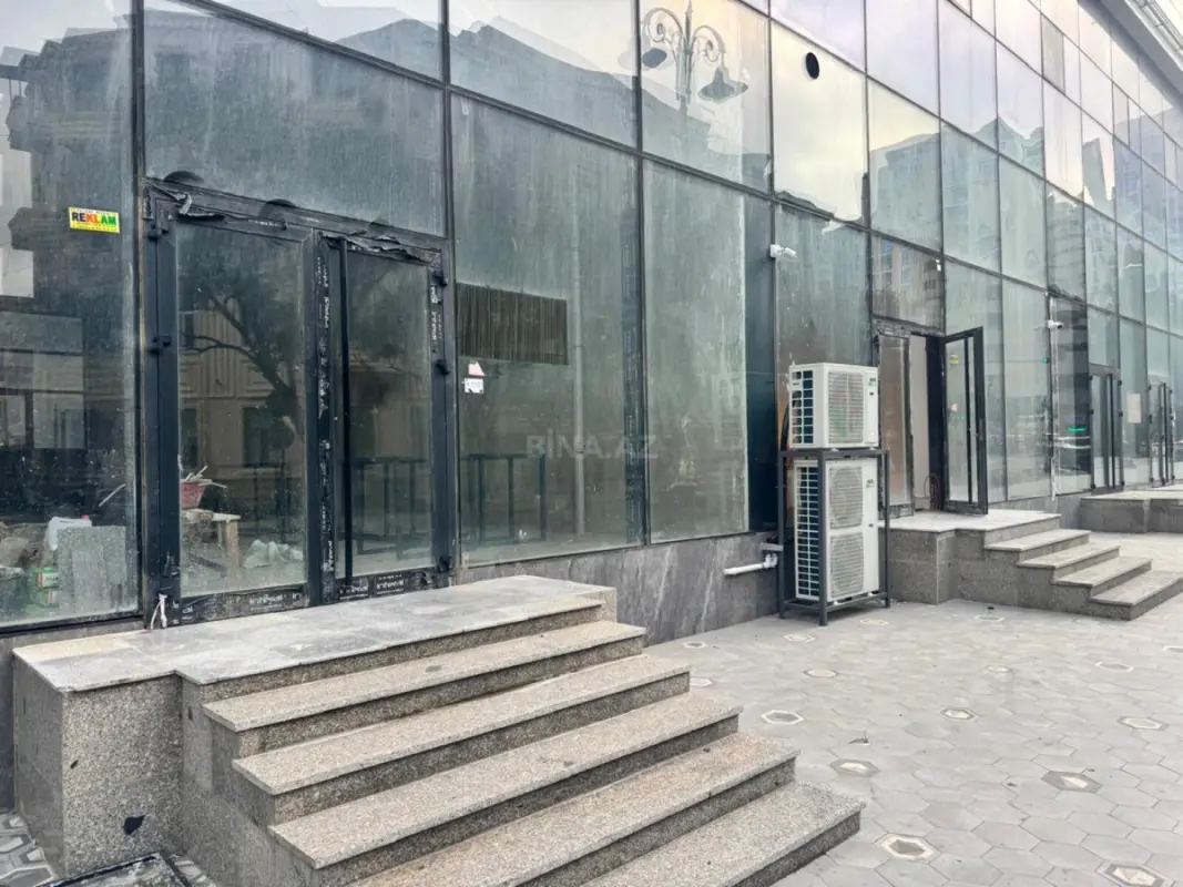 Satılır obyekt 156 m²
