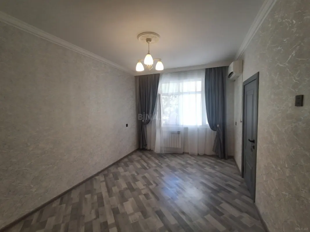 Satılır 2 otaqlı mənzil 45 m²