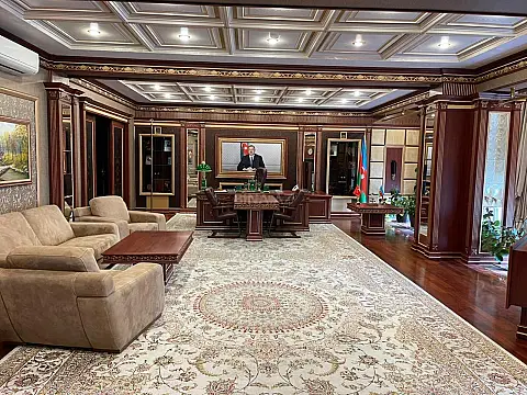 Kirayə verilir 17 otaqlı ofis 1000 m² — Bakı, Nərimanov 17 otaq 1000.00 m²