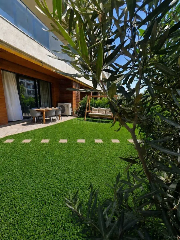 Satılır 2 otaqlı mənzil 98 m²