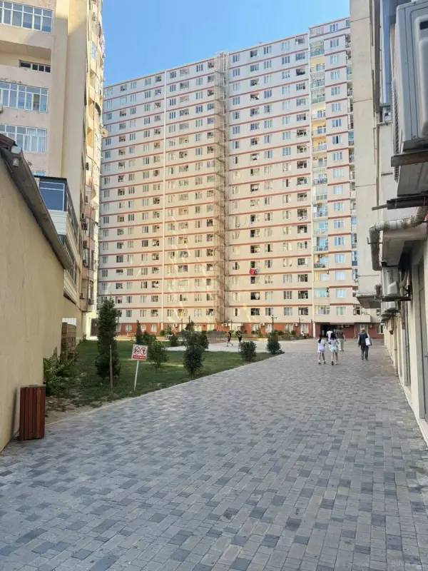 Satılır 3 otaqlı mənzil 90 m²