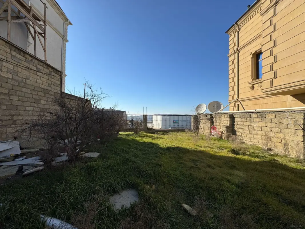 Satılır torpaq sahəsi 2.8 m²