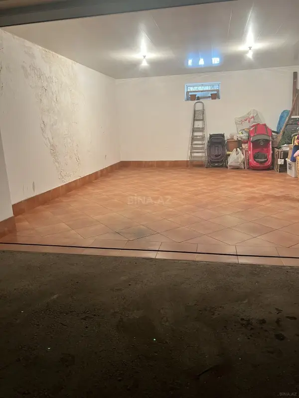 Satılır qaraj 45 m²