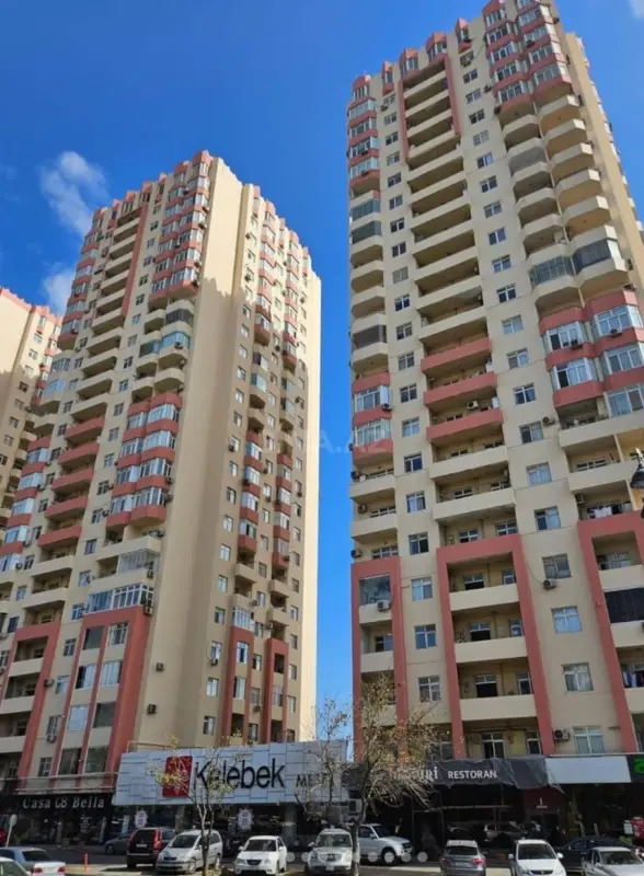 Satılır 2 otaqlı mənzil 96 m²