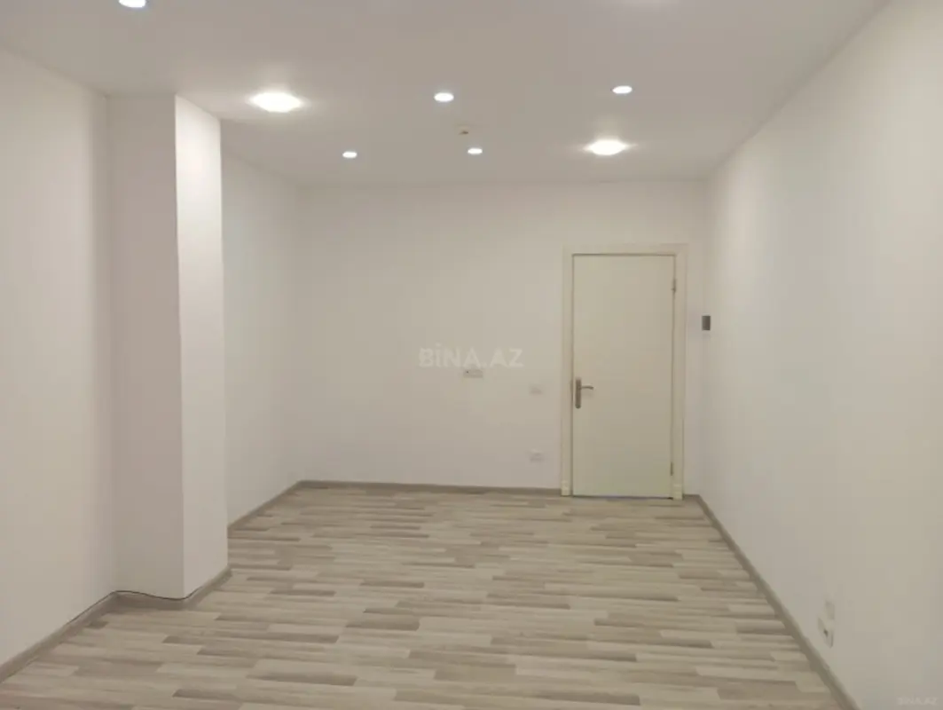 Kirayə verilir 1 otaqlı ofis 30 m²