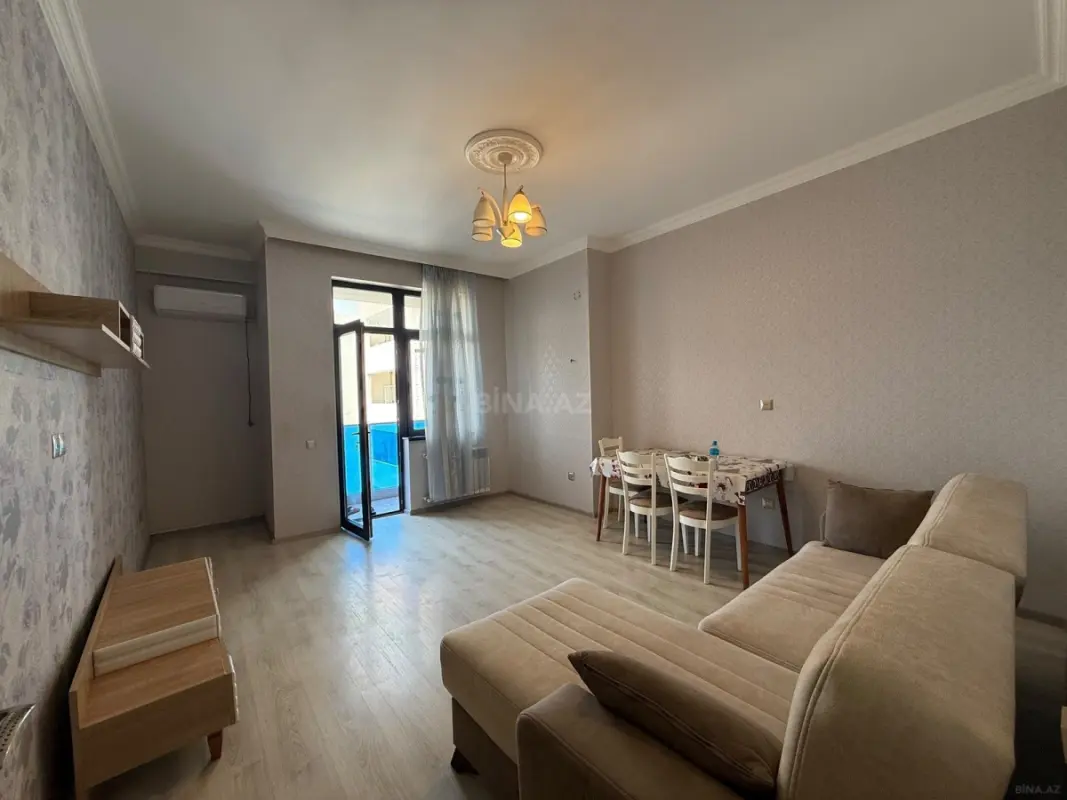 Satılır 2 otaqlı mənzil 62 m²