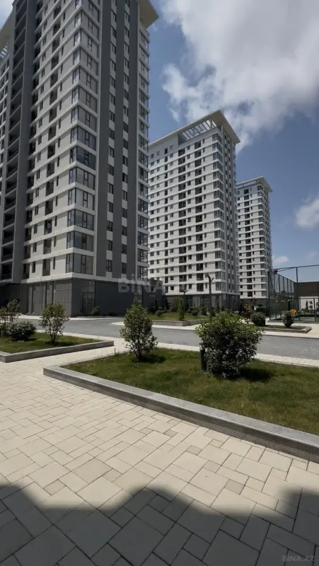 Satılır 2 otaqlı mənzil 75 m²