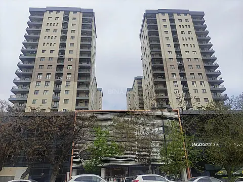 Satılır 3 otaqlı mənzil 130 m² — Bakı, Nəsimi 3 otaq 130.00 m²