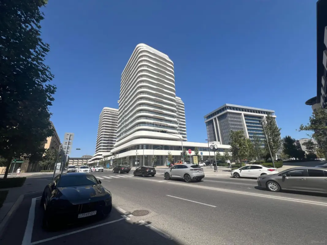 Satılır obyekt 110 m²