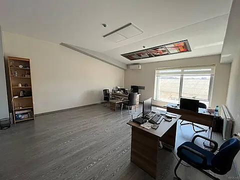 Kirayə verilir 1 otaqlı ofis 40 m² — Bakı, Nərimanov 1 otaq 40.00 m²
