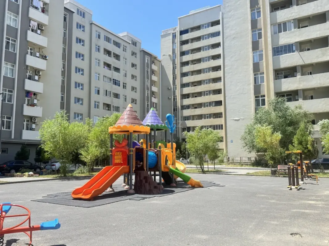 Satılır 2 otaqlı mənzil 60 m²