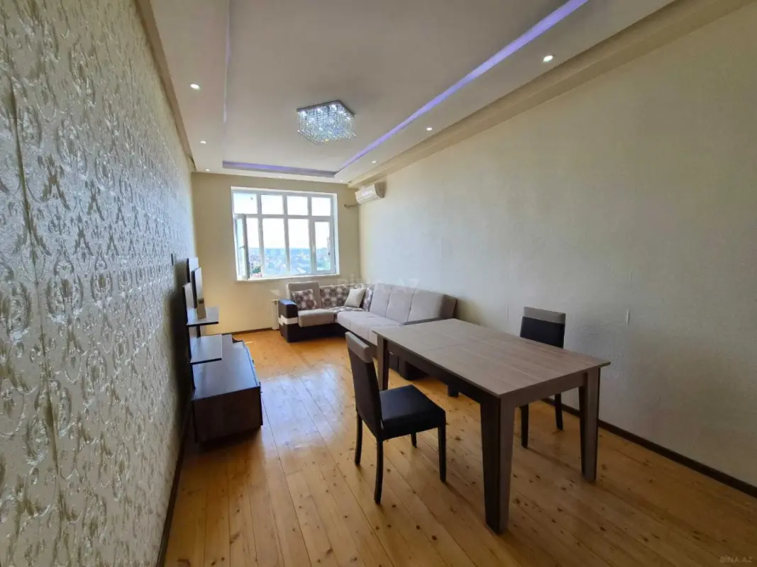 Satılır 2 otaqlı mənzil 63 m²