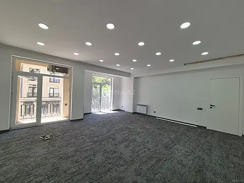 Kirayə verilir obyekt 465 m² — Bakı, Nəsimi 465.00 m²