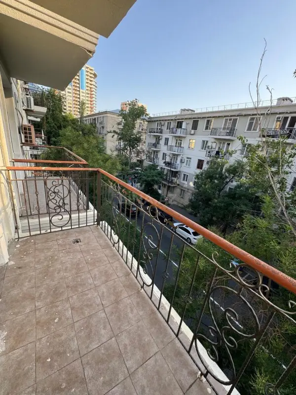 Kirayə verilir 3 otaqlı mənzil 85 m²