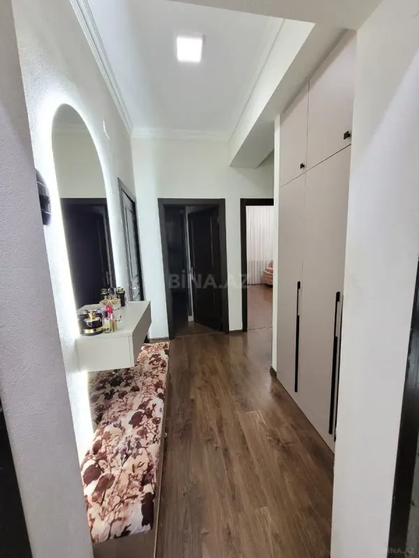 Satılır 2 otaqlı mənzil 52 m²