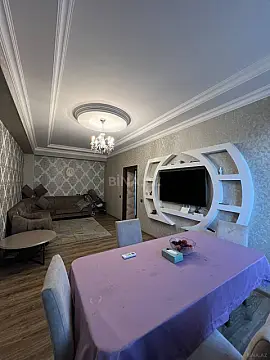 Satılır 2 otaqlı mənzil 88 m² — Bakı, İnşaatçılar 2 otaq 88.00 m²