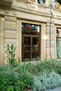 Kirayə verilir obyekt 2488 m² — Bakı, Sahil qəs. 2488.00 m²