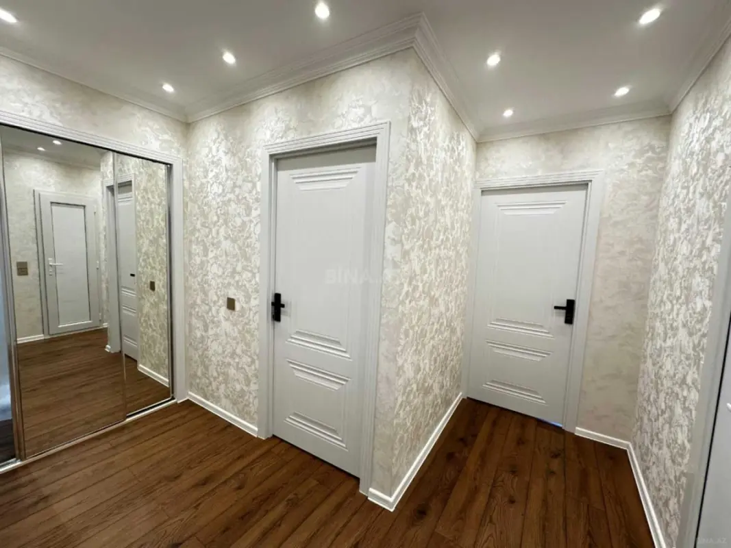 Satılır 3 otaqlı mənzil 65 m²