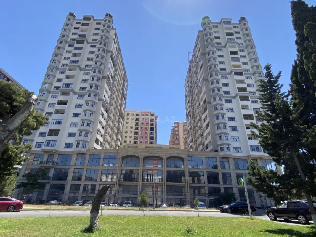 Satılır 2 otaqlı mənzil 65.2 m²