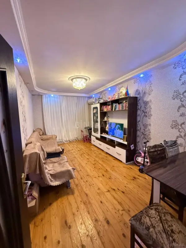 Satılır 3 otaqlı mənzil 55 m²