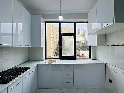 Satılır 2 otaqlı mənzil 58 m² — Bakı, Yeni Günəşli 2 otaq 58.00 m²
