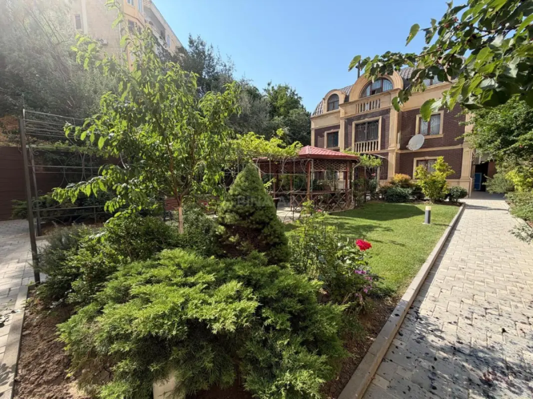 Satılır torpaq sahəsi 4 m²