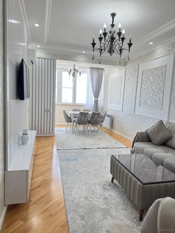Satılır 2 otaqlı mənzil 73 m²