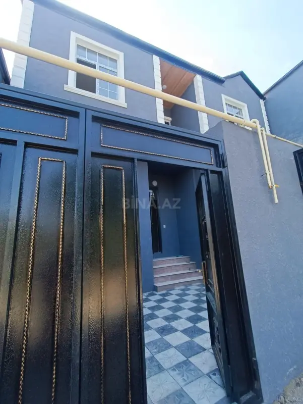 Satılır 4 otaqlı həyət evi 123 m²