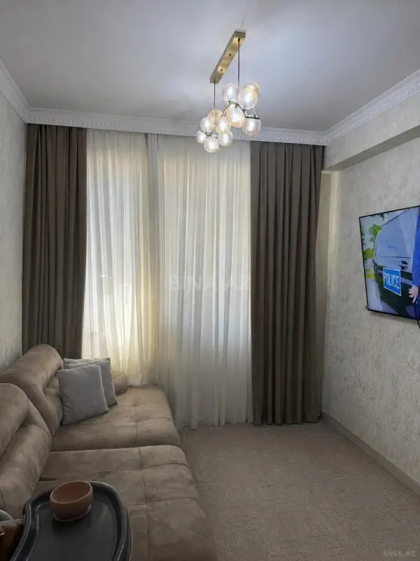 Satılır 2 otaqlı mənzil 58 m²