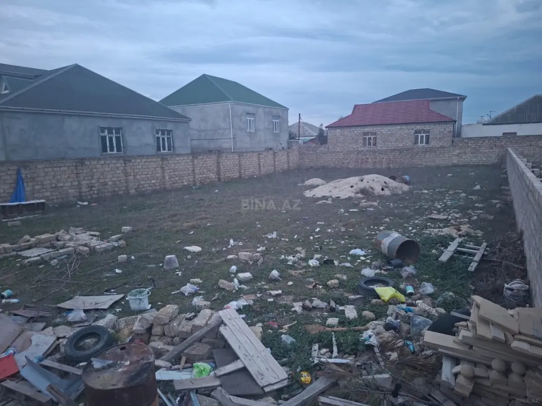 Satılır torpaq sahəsi 8 m²