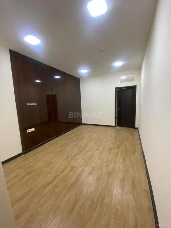 Kirayə verilir 1 otaqlı ofis 32 m²