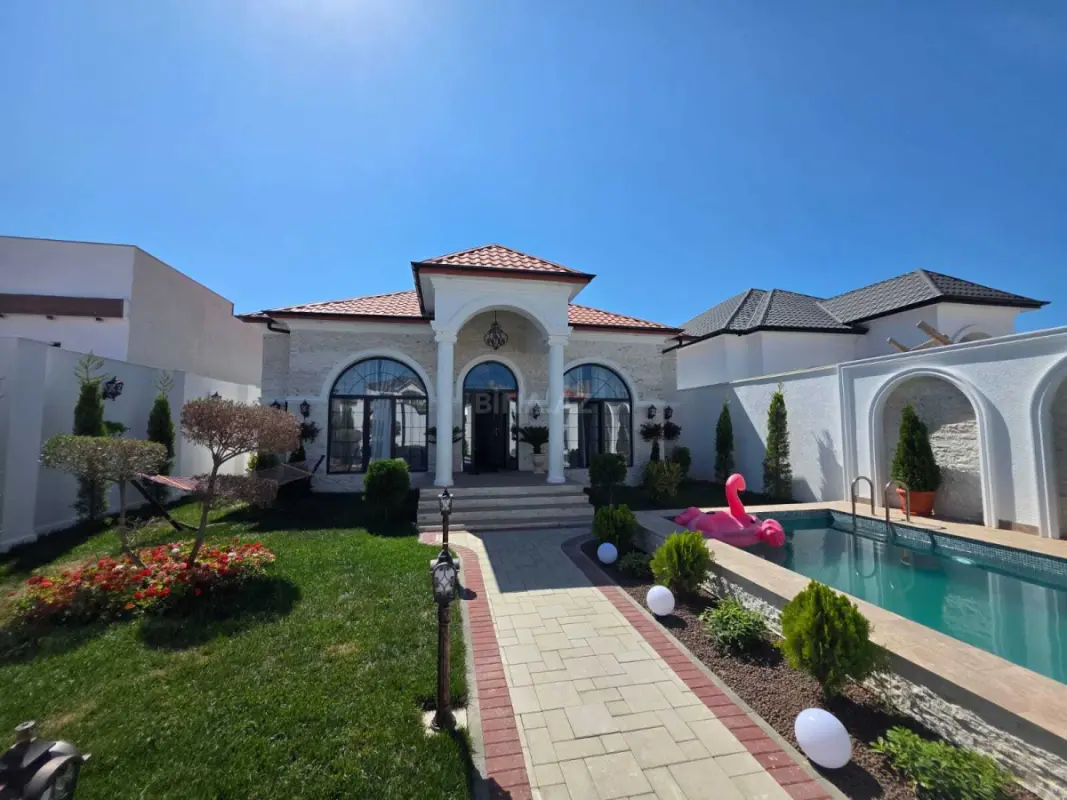 Satılır 4 otaqlı həyət evi 150 m²