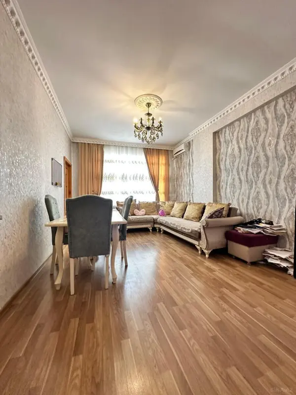 Satılır 2 otaqlı mənzil 45 m²