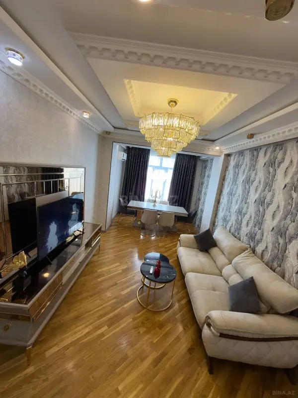 Satılır 2 otaqlı mənzil 62 m²