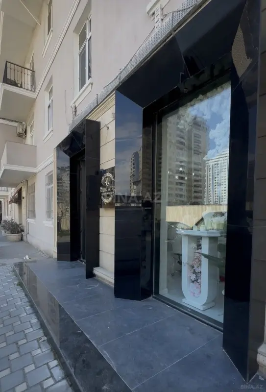 Satılır obyekt 100 m²