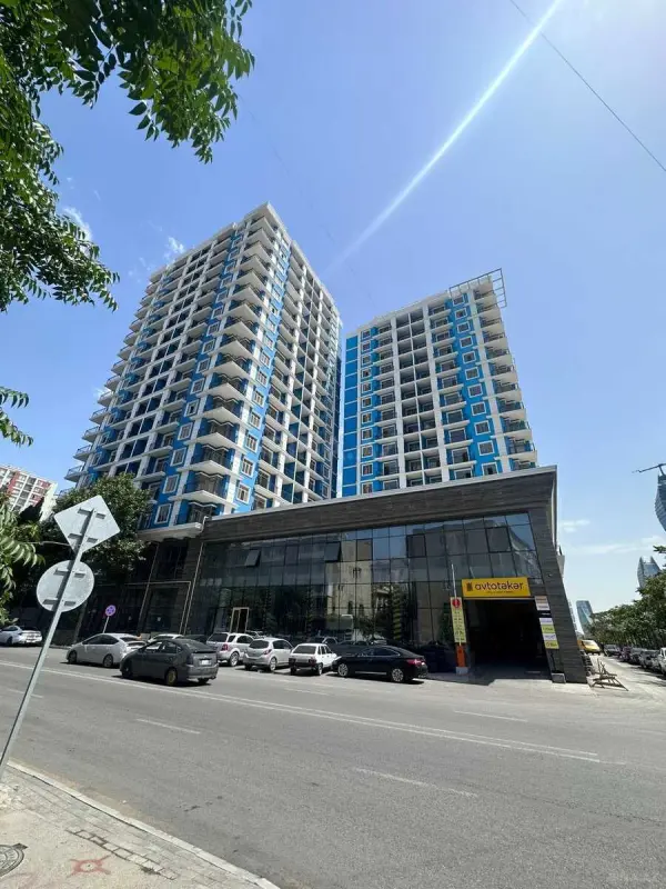 Satılır 2 otaqlı mənzil 68 m²
