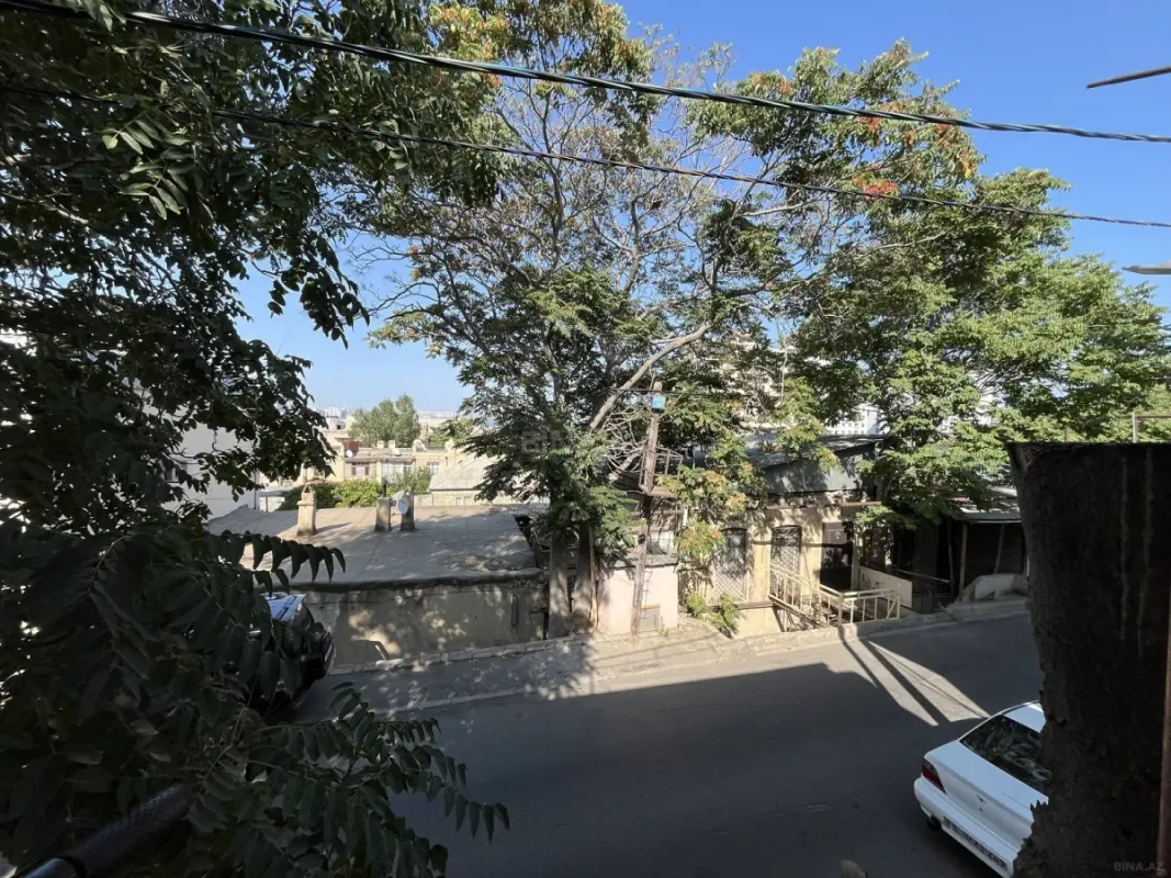 Satılır 3 otaqlı mənzil 69 m²