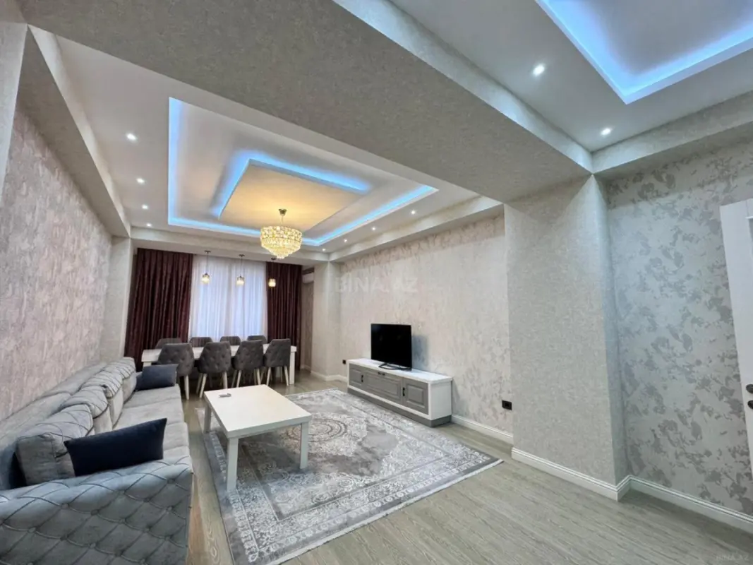 Kirayə verilir 3 otaqlı mənzil 165 m²