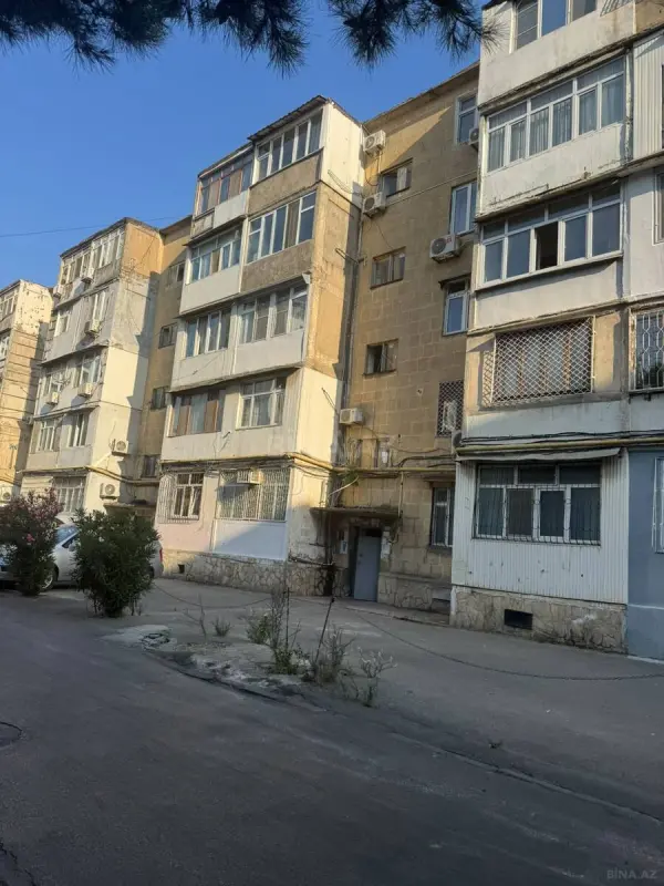 Satılır 2 otaqlı mənzil 50 m²