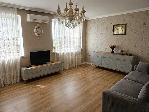 Satılır 4 otaqlı mənzil 100 m² — Bakı, Binə 4 otaq 100.00 m²