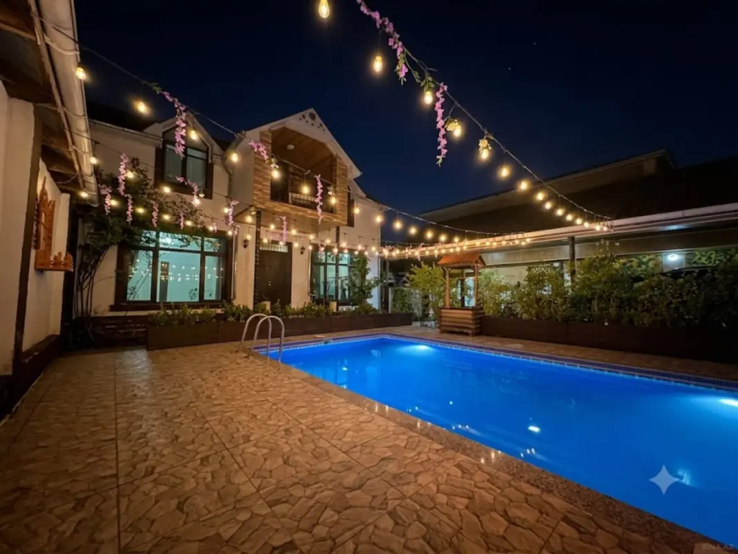 Kirayə verilir 5 otaqlı həyət evi 220 m²