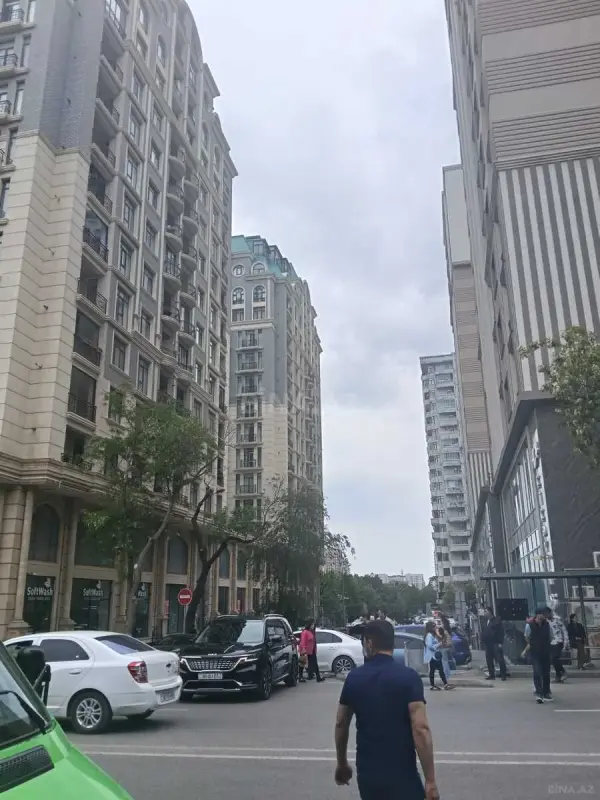 Satılır 2 otaqlı mənzil 120 m²
