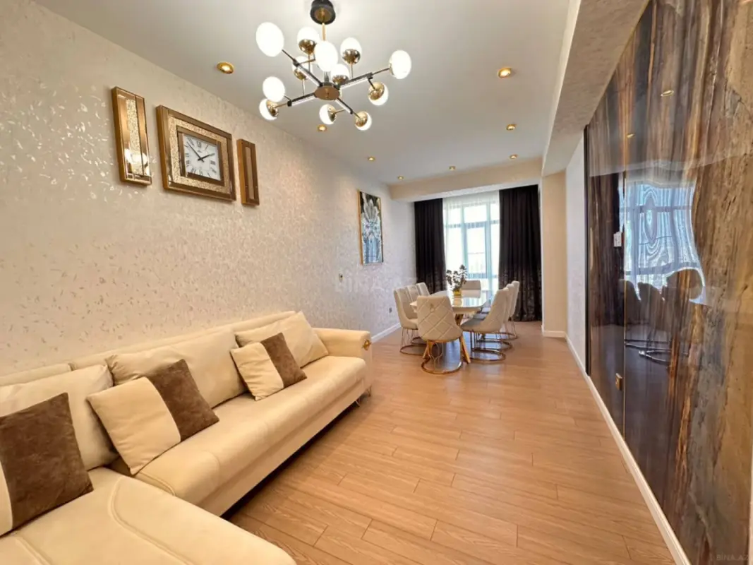 Satılır 3 otaqlı mənzil 100 m²