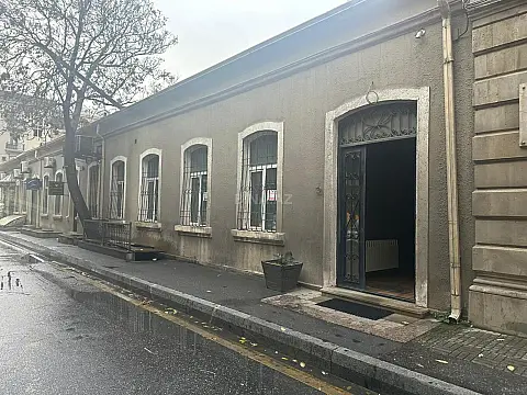 Kirayə verilir obyekt 230 m² — Bakı, Sahil qəs. 230.00 m²