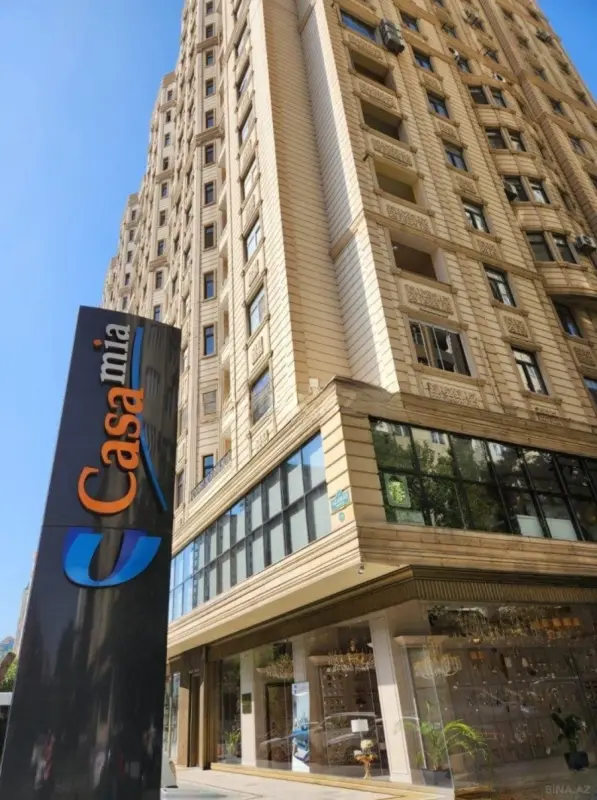 Satılır 3 otaqlı mənzil 155 m²