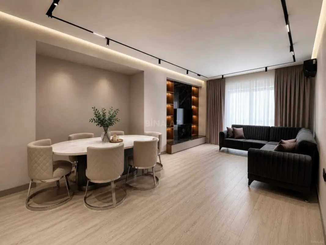 Satılır 3 otaqlı mənzil 148 m²